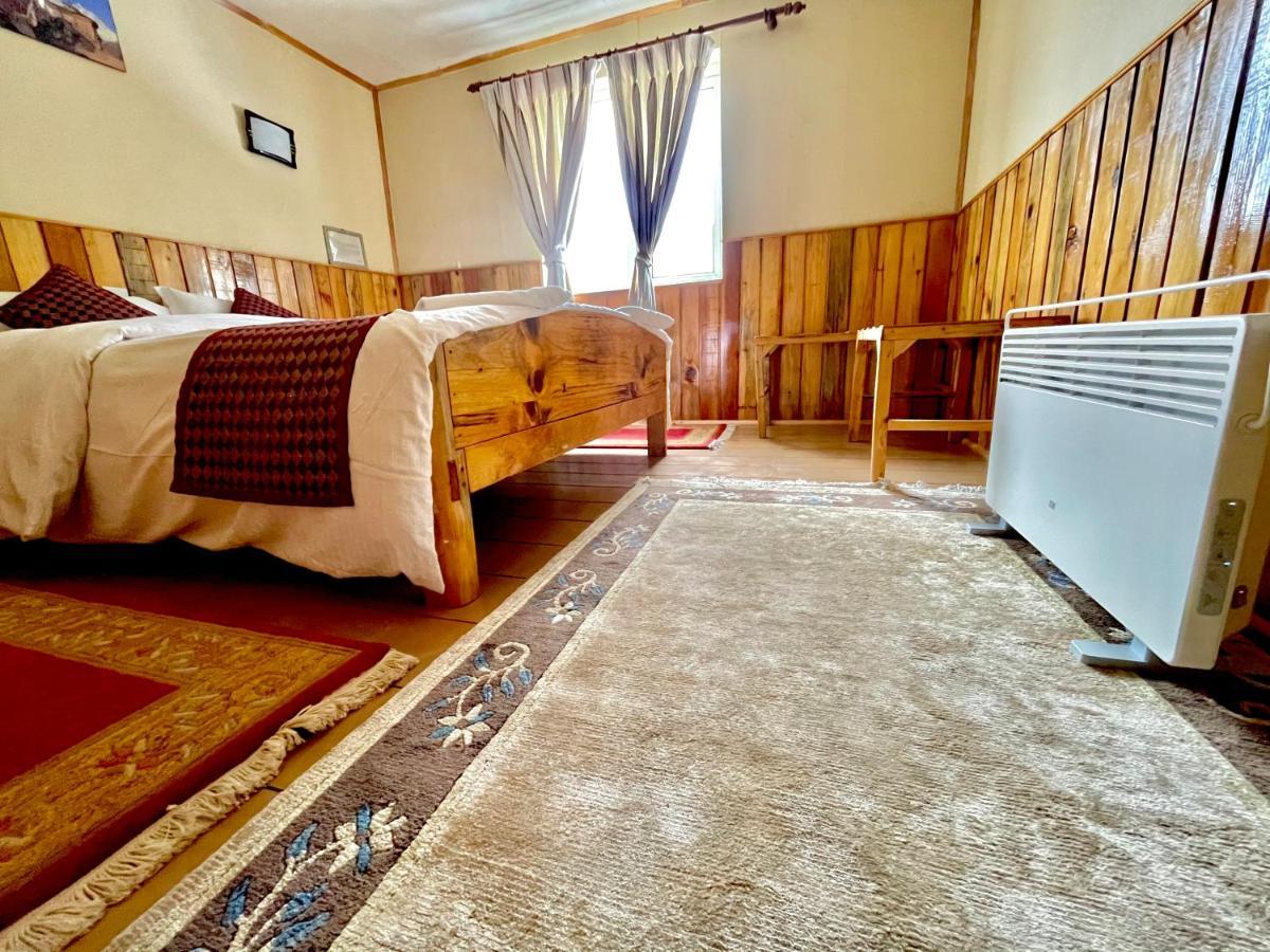 Panorama Lodge And Restaurant Namche Bazar Экстерьер фото