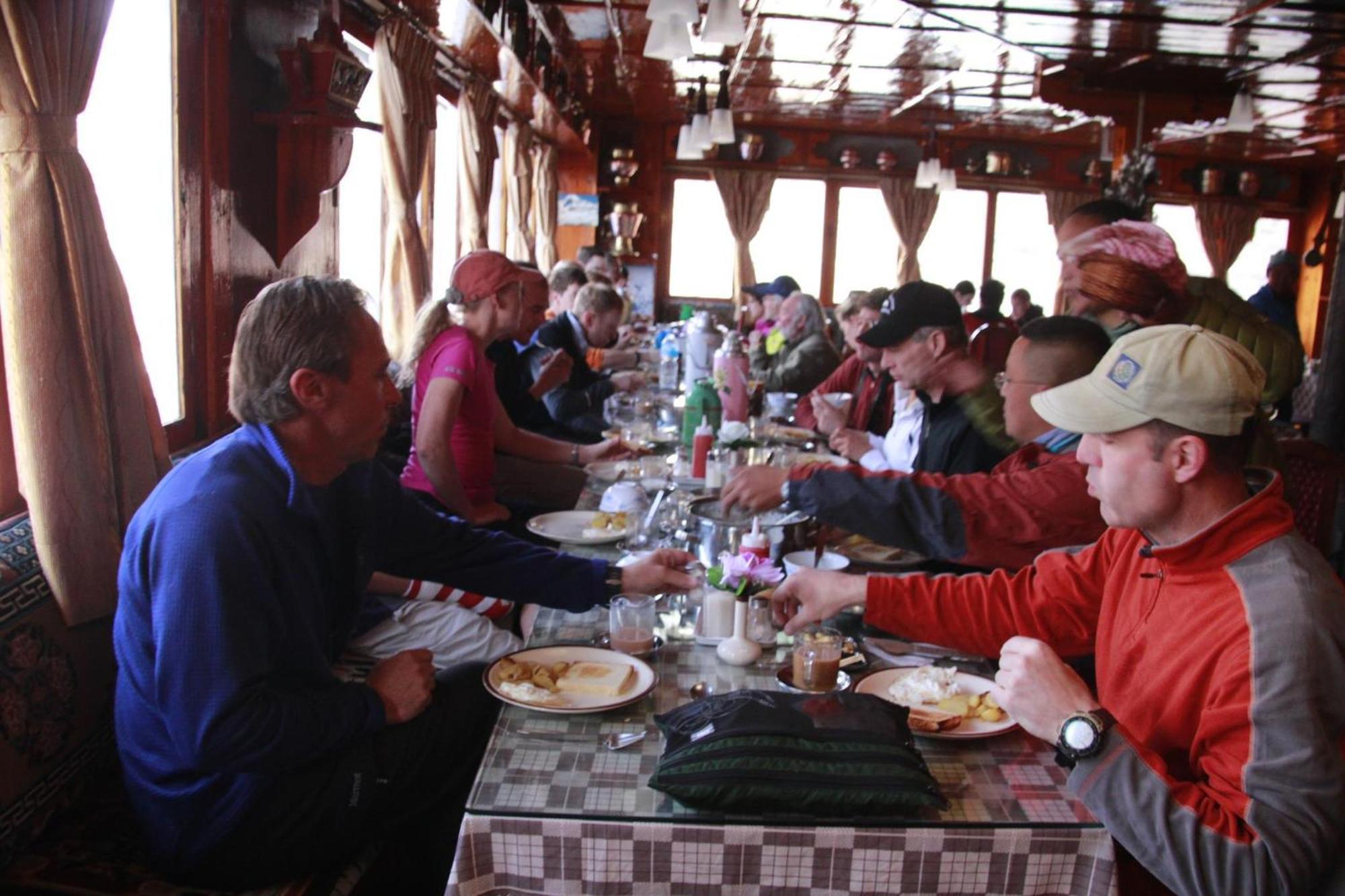 Panorama Lodge And Restaurant Namche Bazar Экстерьер фото